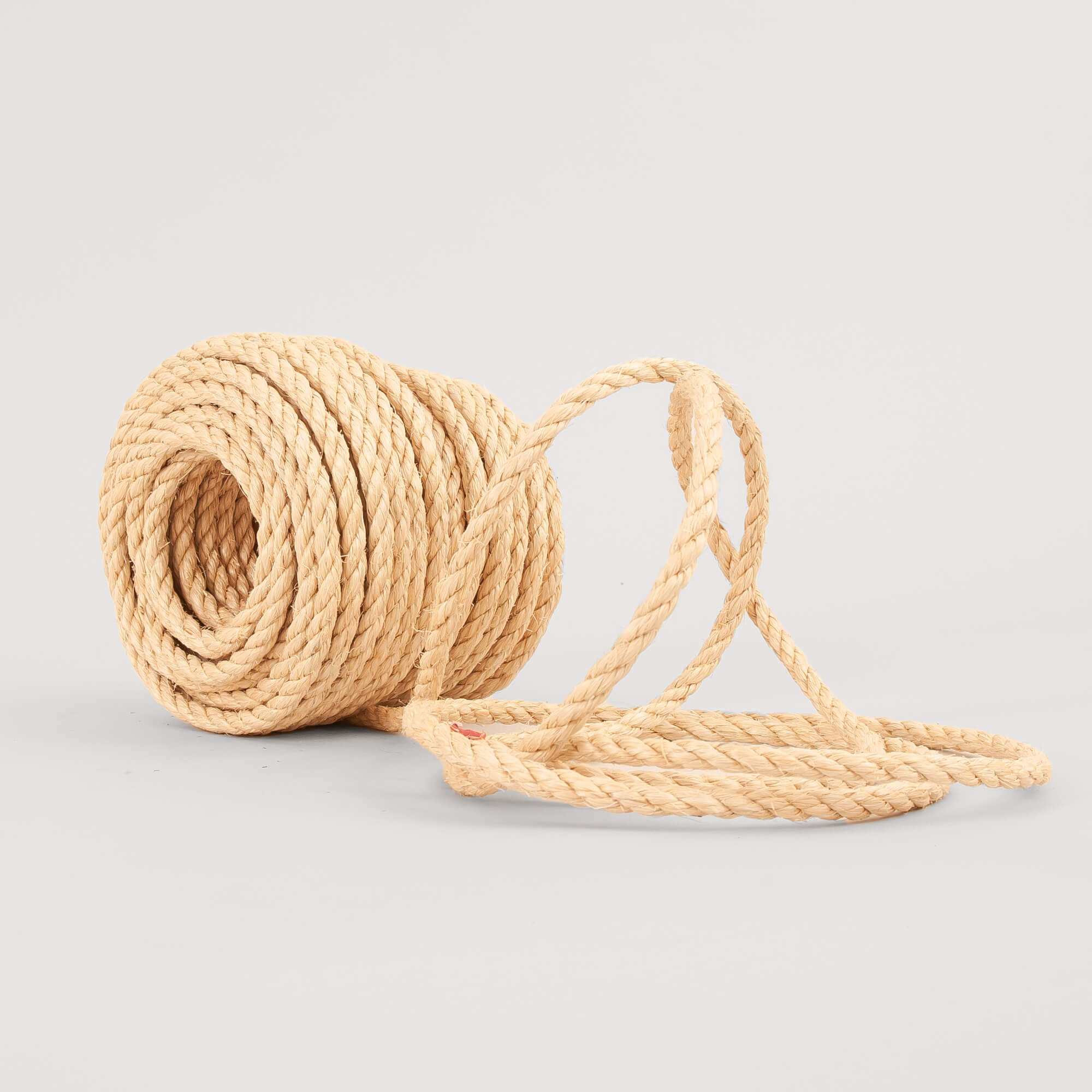 Sisal rope made of 100% sisal fibers: durable & tough. Quick delivery-  PolyRopes